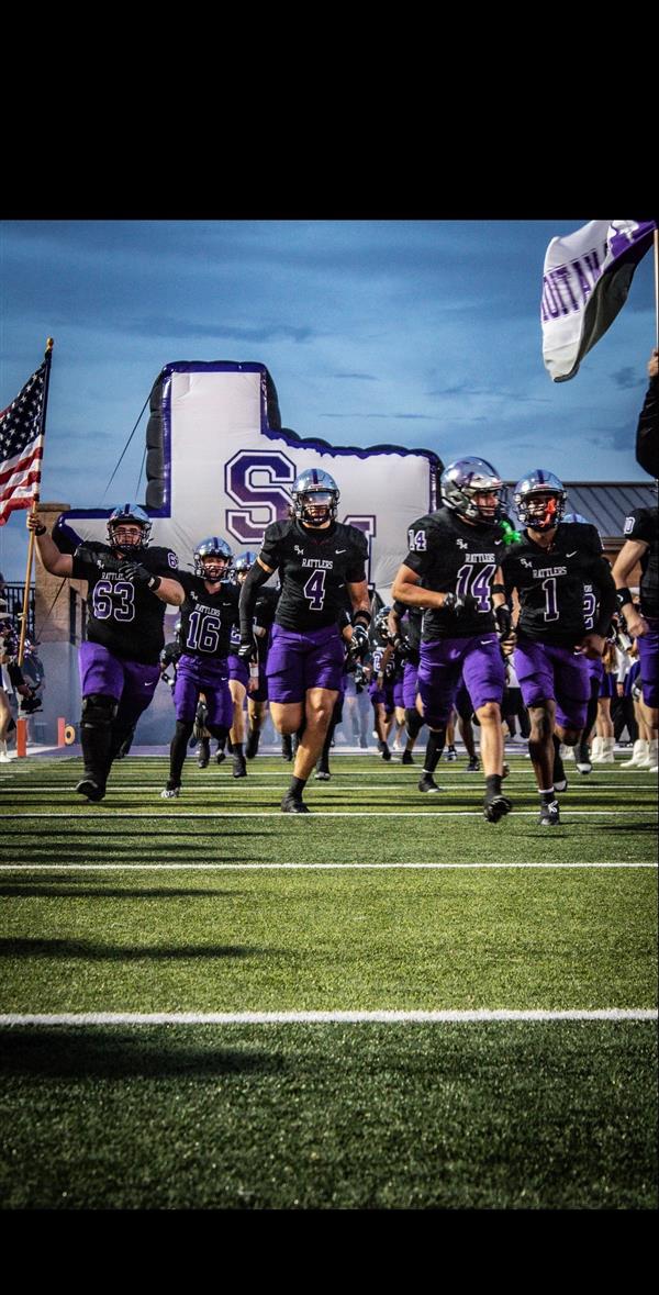 Photo by: Nicholas Escatiola